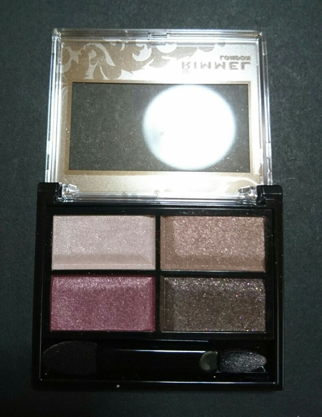 ロイヤルヴィンテージ アイズ/リンメル ロンドン/アイシャドウパレットを使ったクチコミ（2枚目）