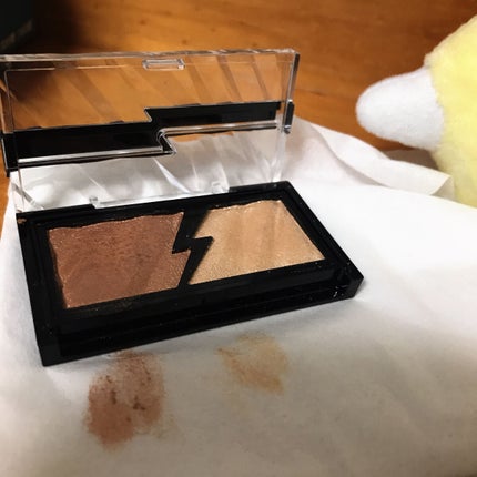 エレクトリックショックアイズ /KATE/アイシャドウパレットを使ったクチコミ(4枚目)