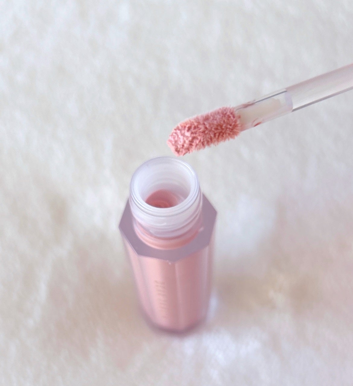 ペタルドロップリキッドブラッシャー/DEAR DAHLIA/リキッドチークを使ったクチコミ(2枚目)