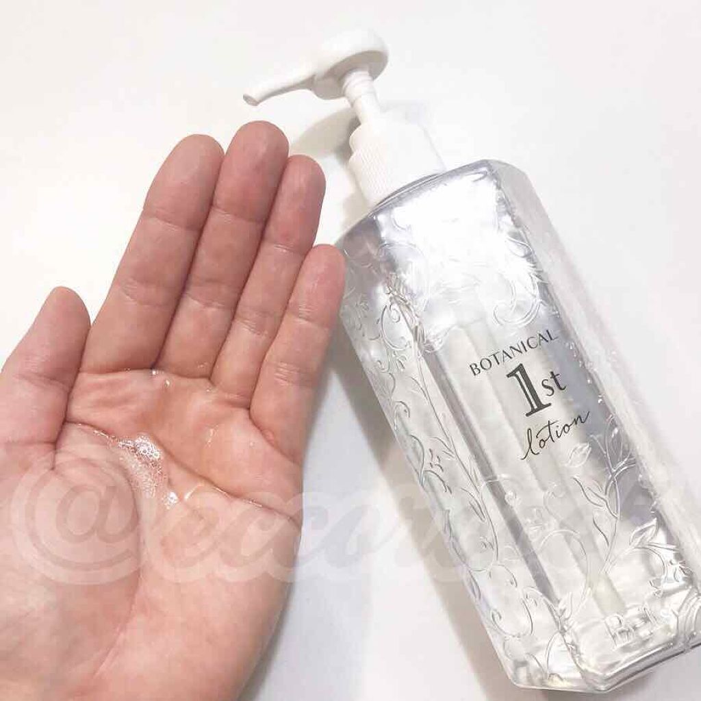 高保湿化粧水 ボタニカルファーストの口コミ シンプルながらおしゃれなボトルで毎日惜しげ By Eccoroco5 30代後半 Lips