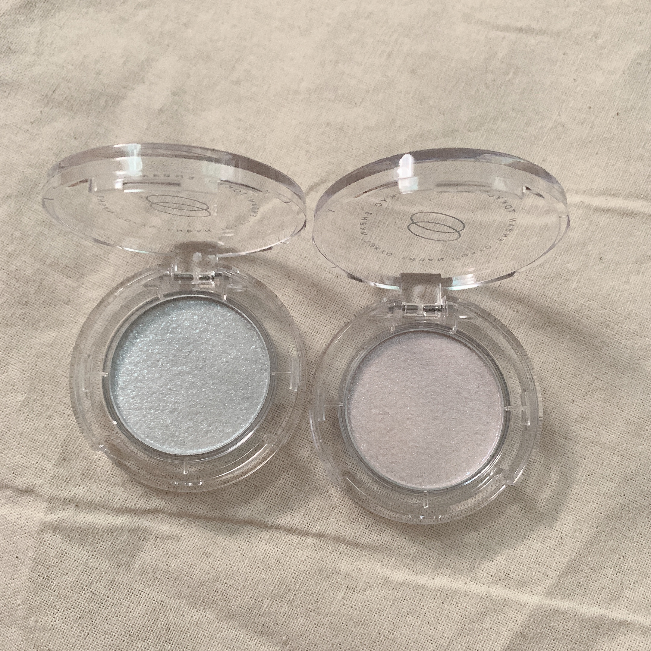 マルチグリッターカラー/ENBAN TOKYO/単色アイシャドウを使ったクチコミ（3枚目）