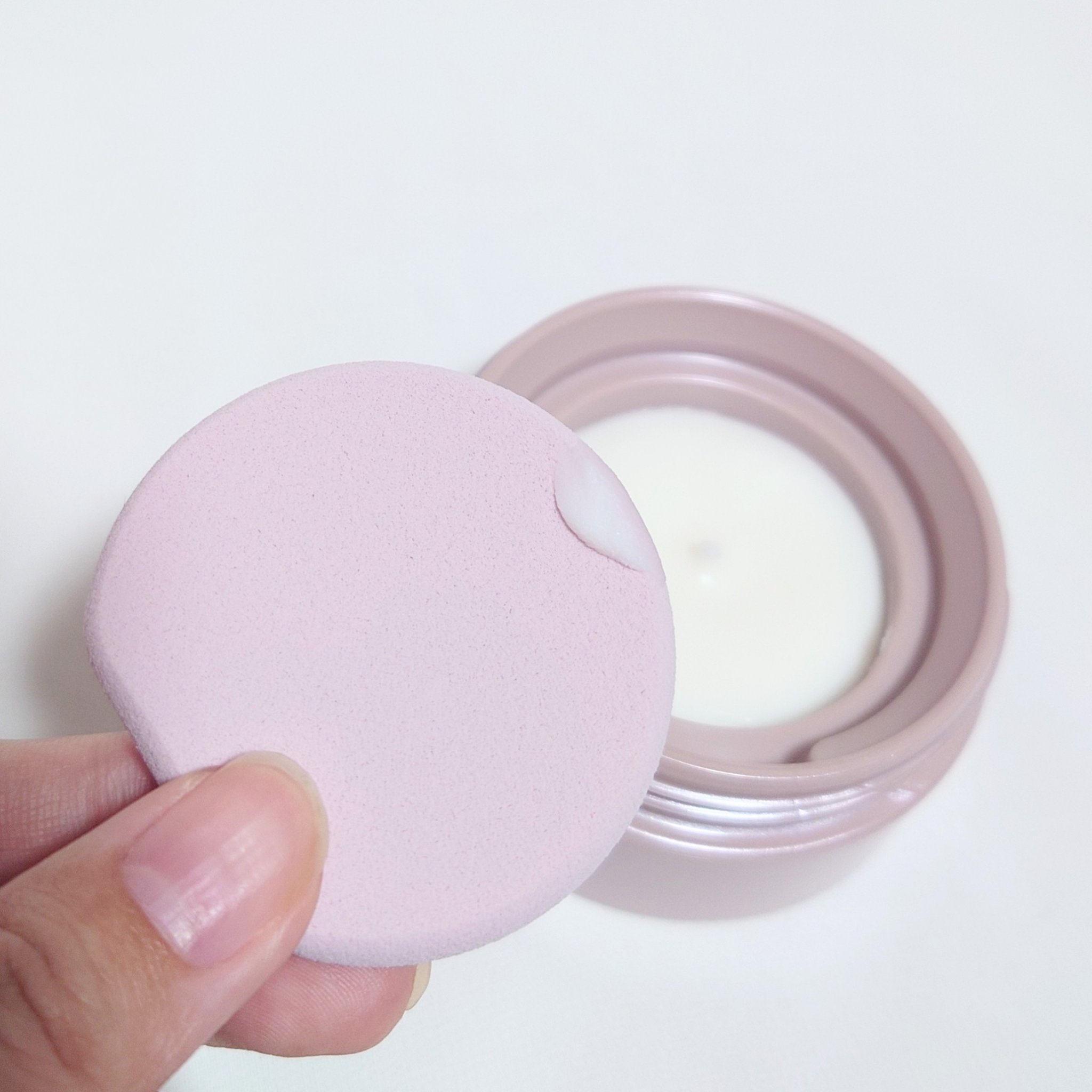 ８x４ デオドラントパテ【医薬部外品】/８ｘ４/デオドラント・制汗剤を使ったクチコミ（3枚目）