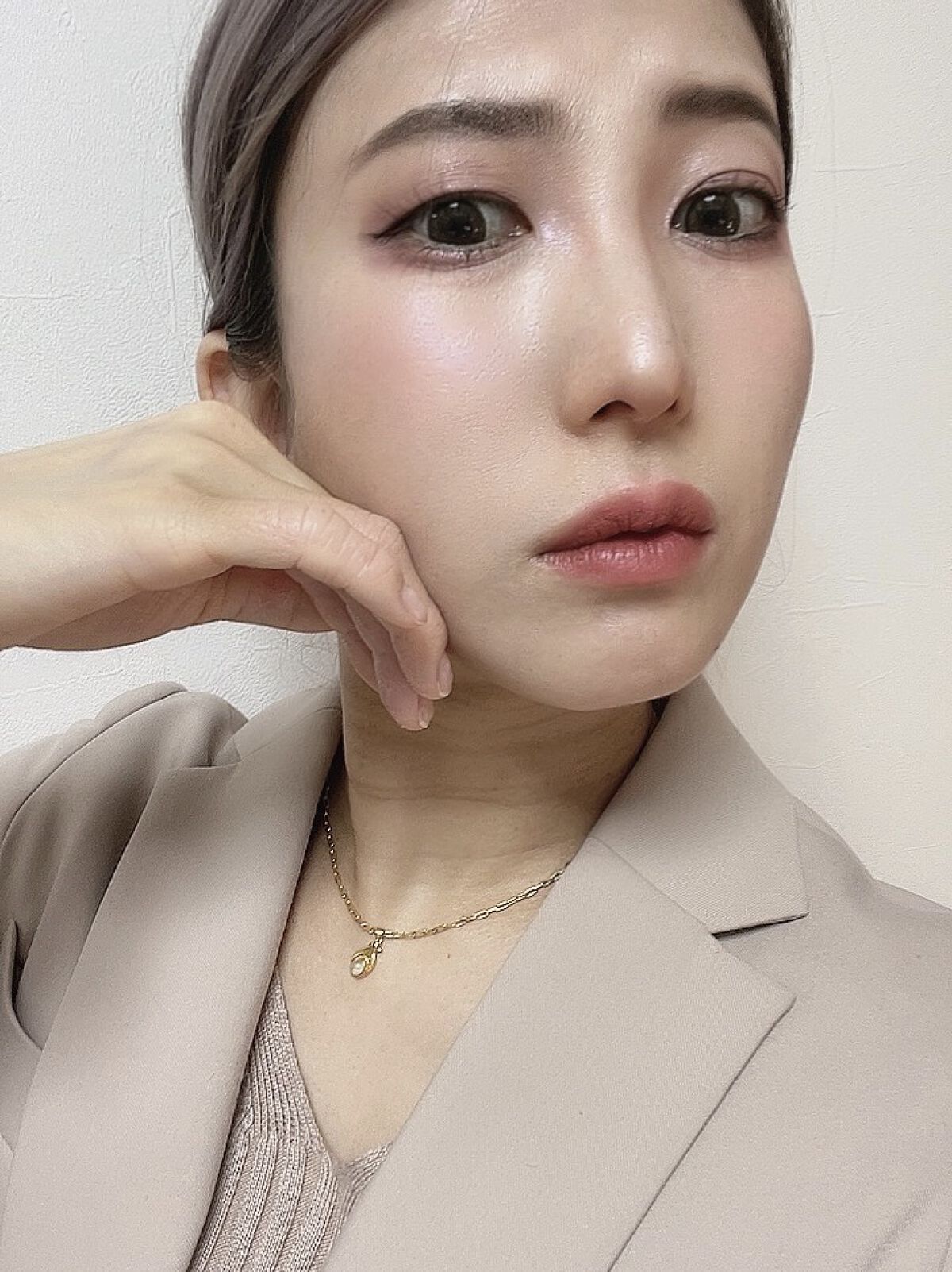 パールグロウニュアンサー/CEZANNE/パウダーハイライトを使ったクチコミ（2枚目）