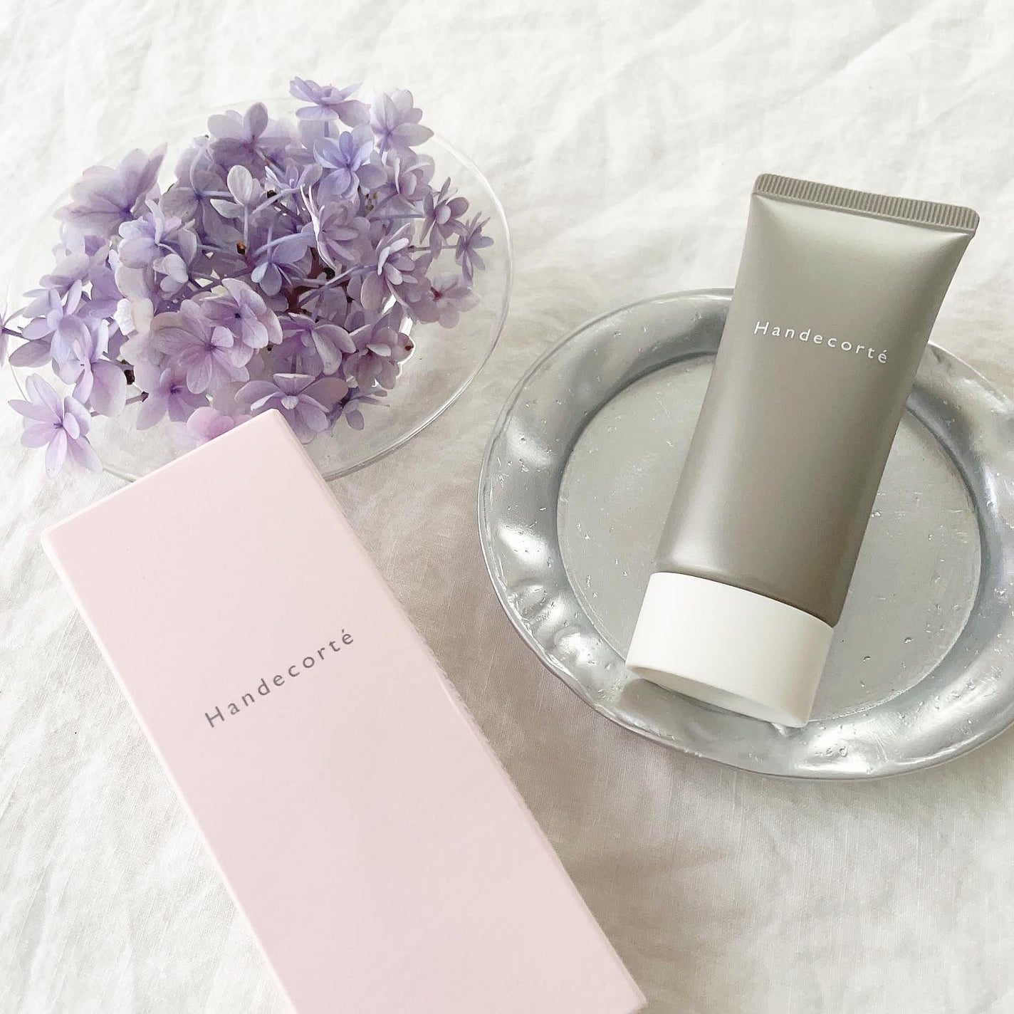 ハンデコルテ/キユートピア/ネック・デコルテケアを使ったクチコミ(1枚目)