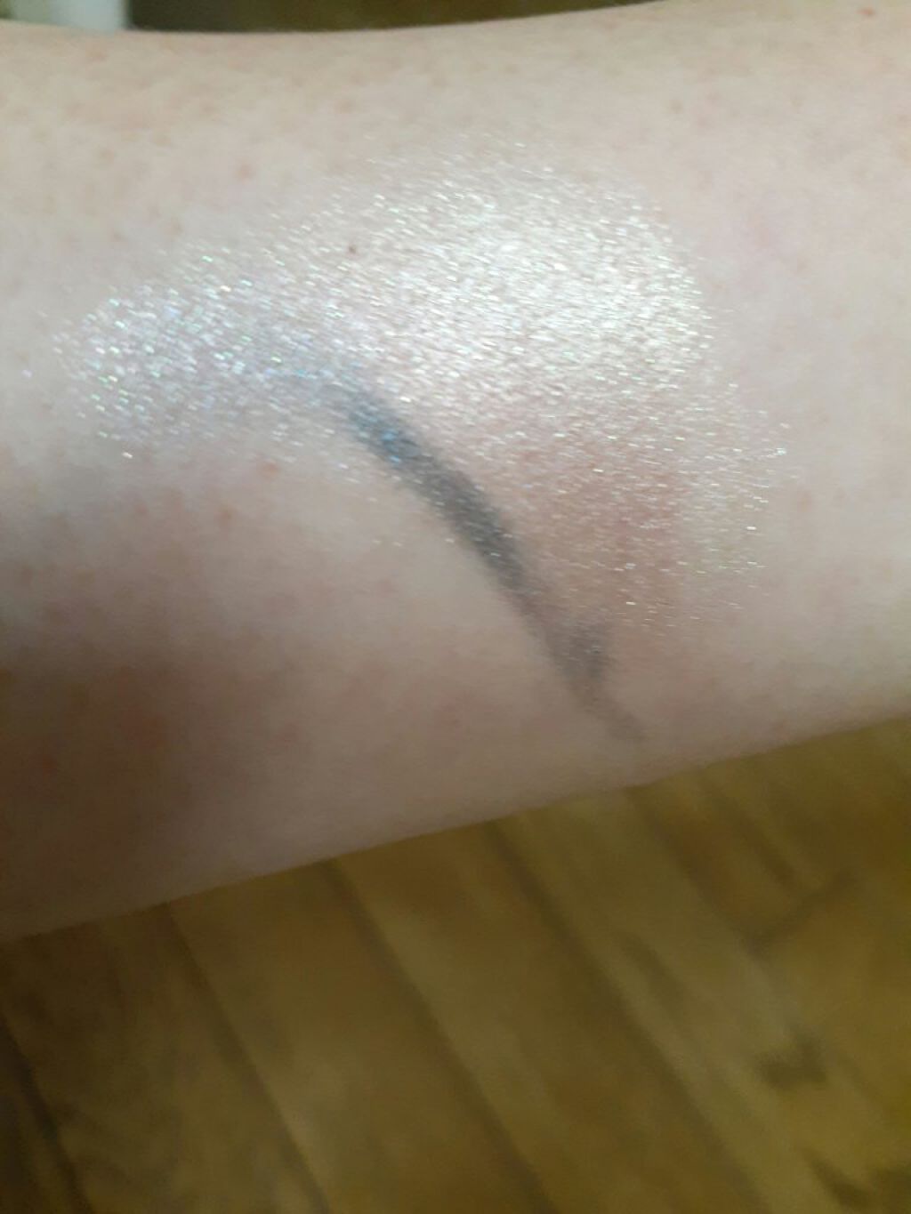 クリーム カラー ベース/M・A・C/ジェル・クリームアイシャドウを使ったクチコミ(4枚目)