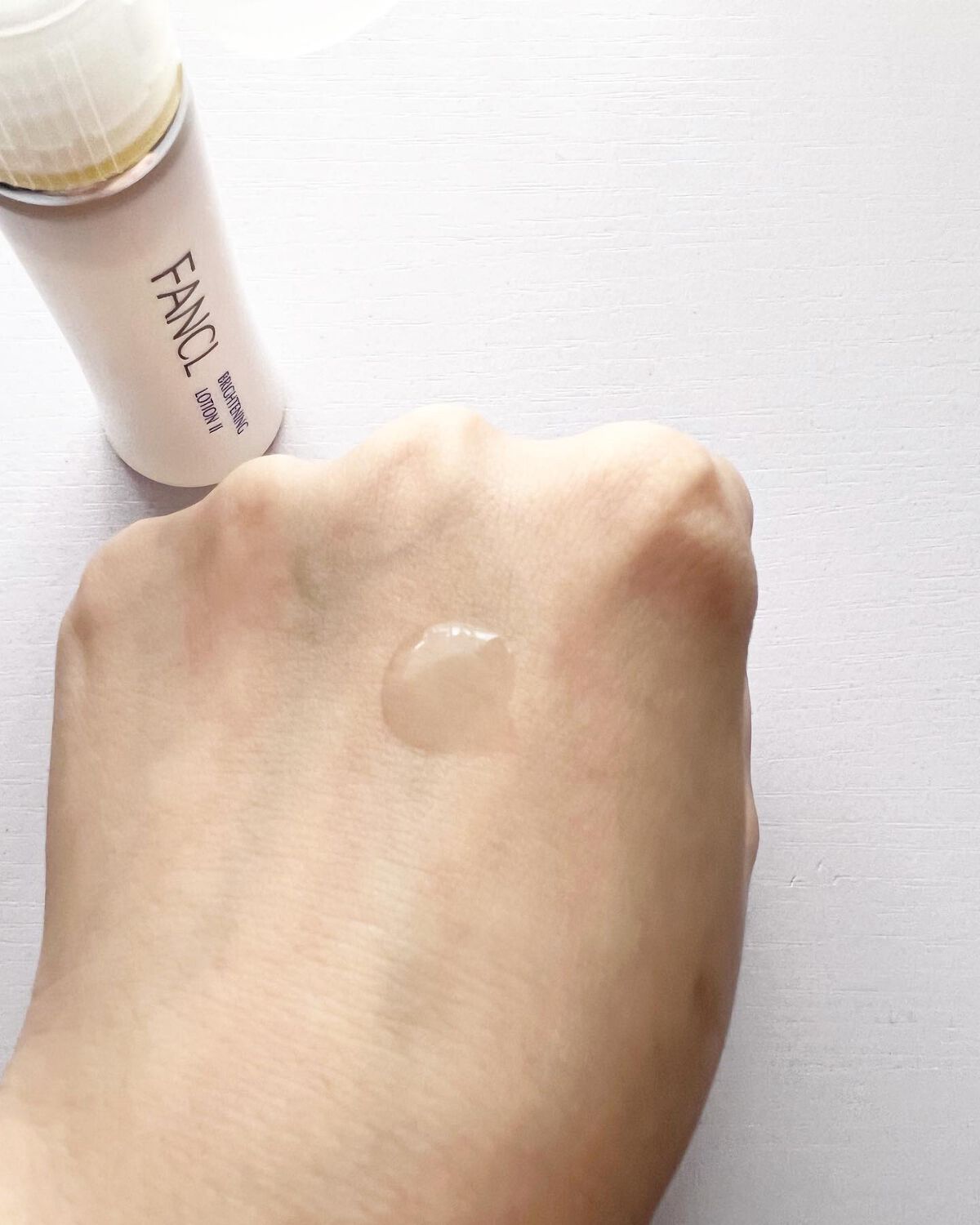 ホワイトニング 化粧液 II しっとり<医薬部外品>/ファンケル/化粧水を使ったクチコミ(2枚目)