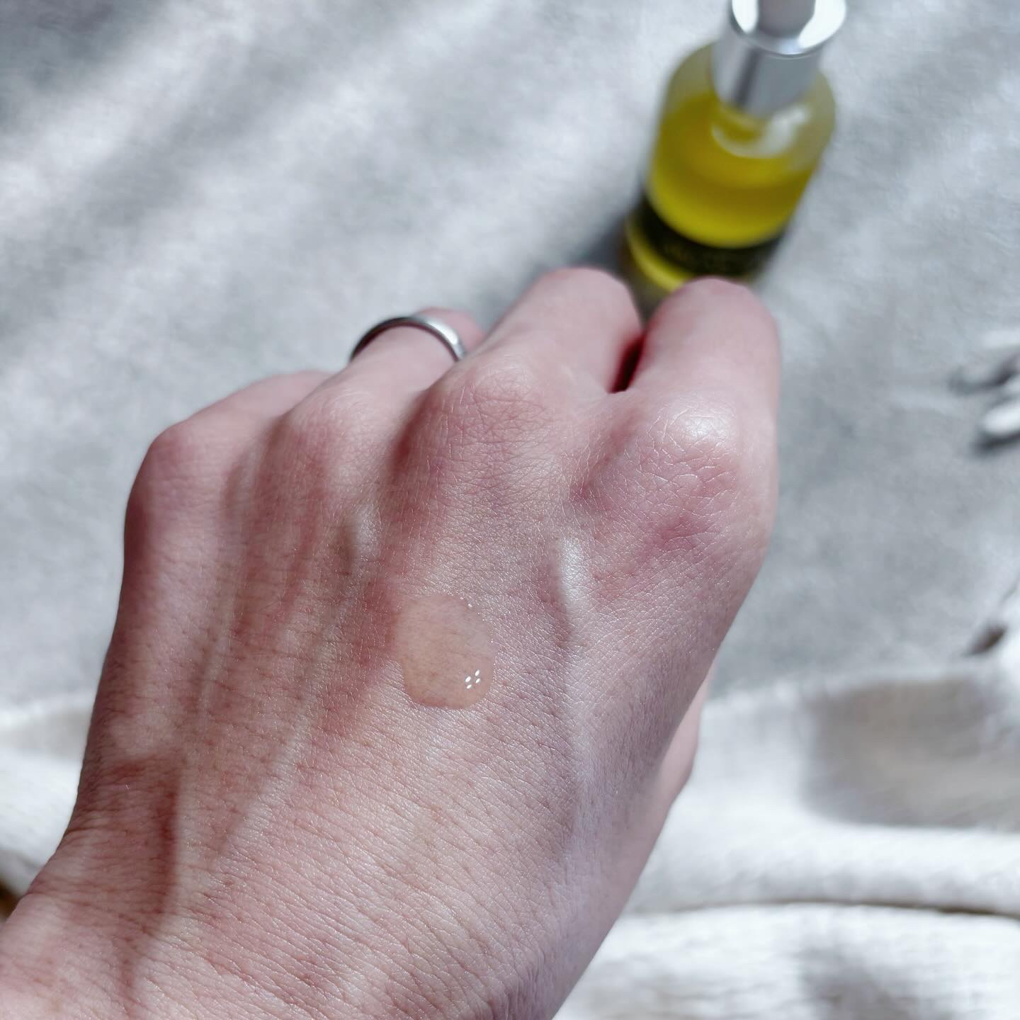 ナイアード アルガンオイル/ナイアード/フェイスオイルを使ったクチコミ（3枚目）