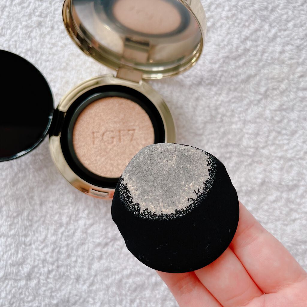 FGF7 ハイドロセルクッション/Coralhaze/クッションファンデーションを使ったクチコミ（3枚目）