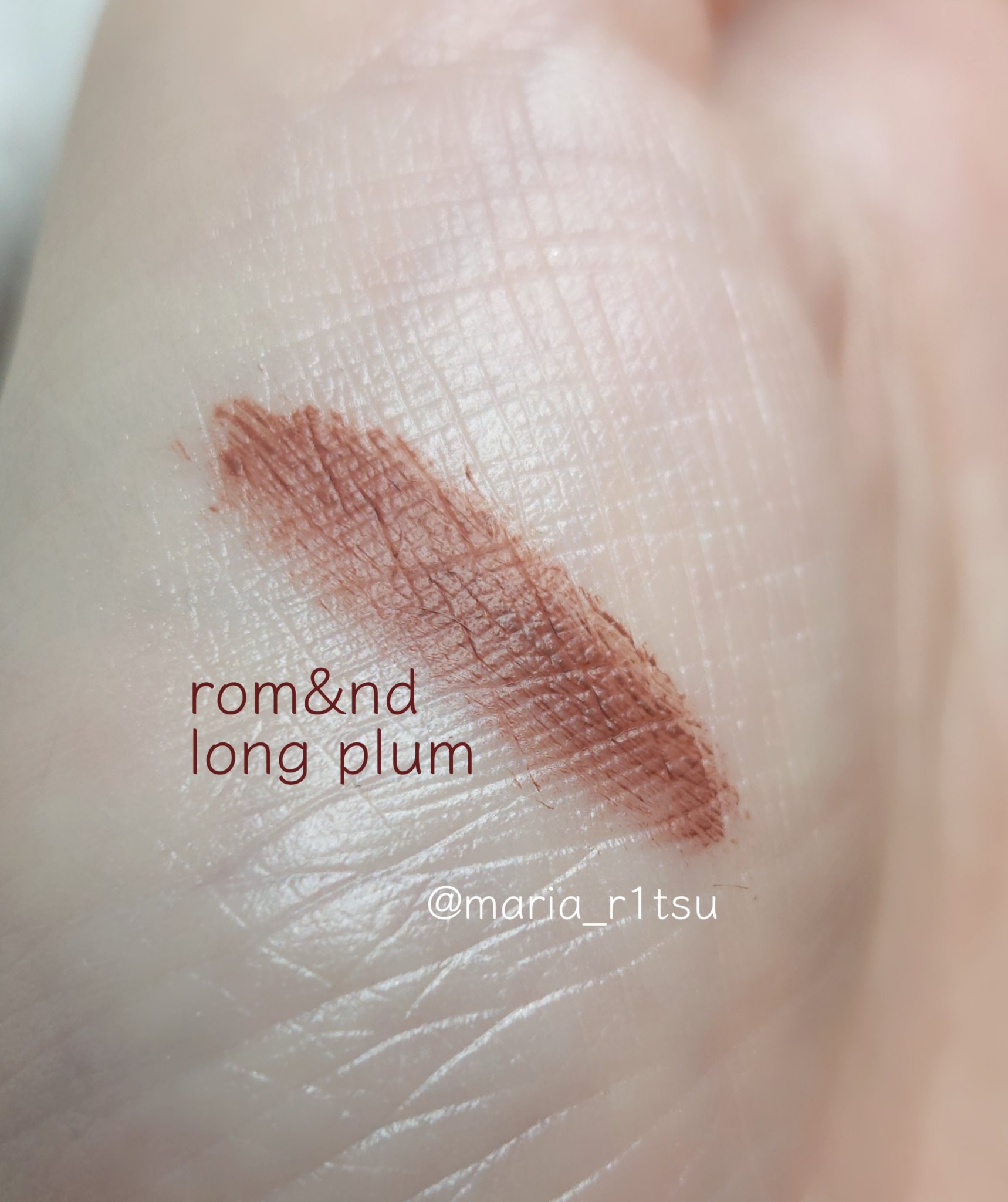 ハンオールフィックスマスカラ L04 ロングプラム(LONG PLUM)(日本限定)/rom&nd/マスカラを使ったクチコミ（2枚目）