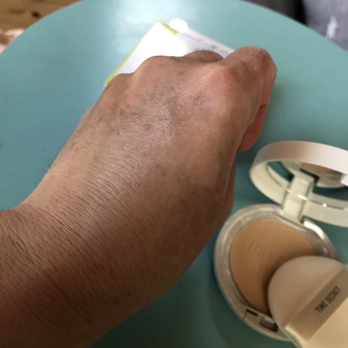 ミネラル 薬用プレストパウダー ミディアムオークル（リフィル）/TIME SECRET/プレストパウダーを使ったクチコミ（3枚目）