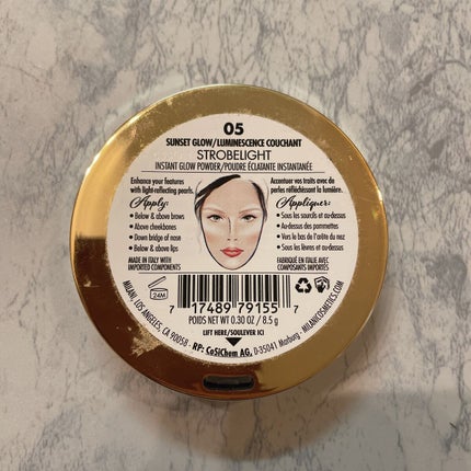 STROBELIGHT INSTANT GLOW POWDER HIGHLIGHTER/Milani Cosmetics/パウダーハイライトを使ったクチコミ(4枚目)