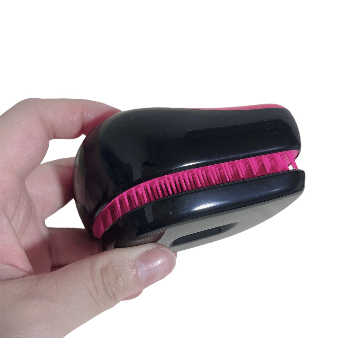 コンパクトスタイラー ピンク＆ブラック/TANGLE TEEZER/ヘアブラシを使ったクチコミ（2枚目）