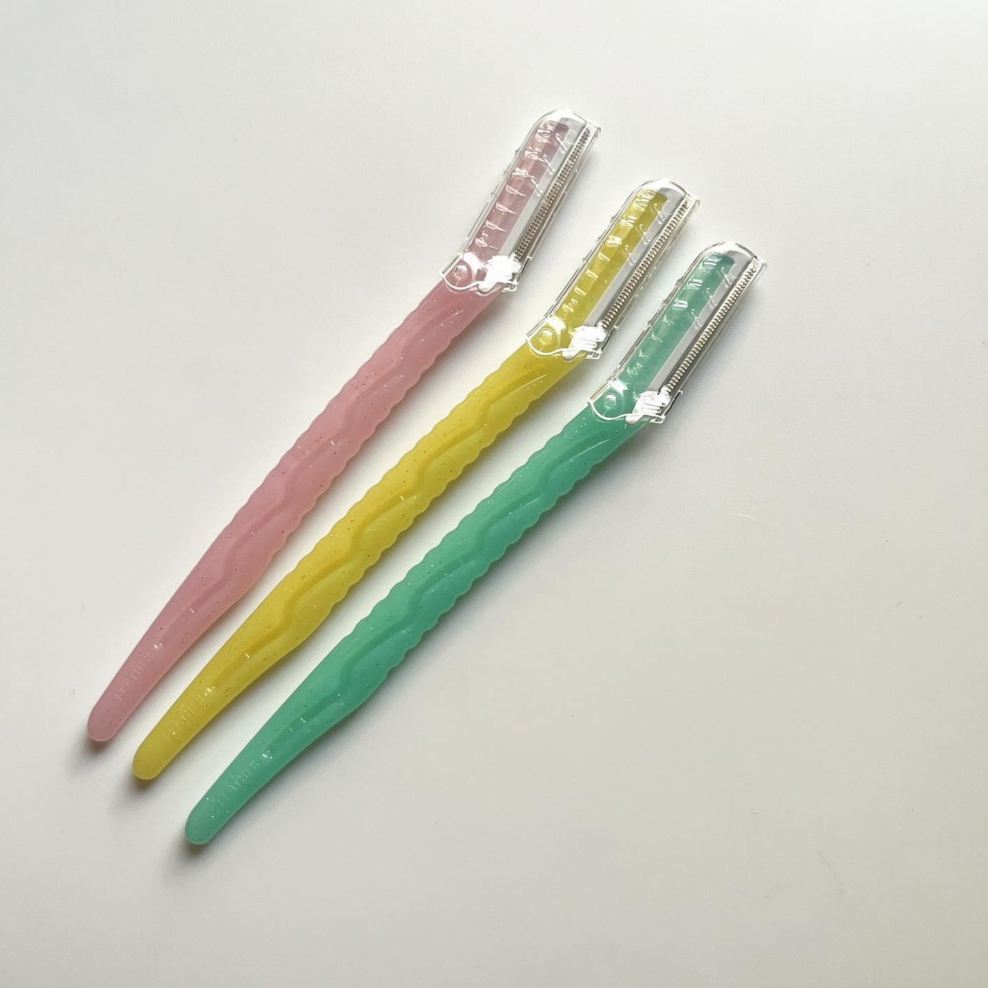 ピアニィ敏感肌 フェイス用 ガード付/ピアニィ/シェーバーを使ったクチコミ(2枚目)