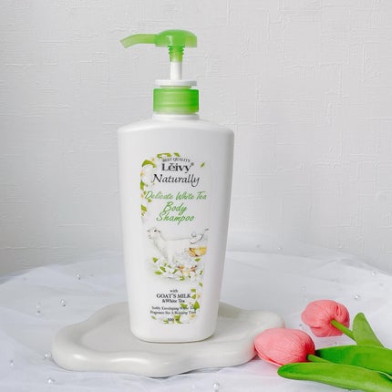 レイヴィー ボディシャンプー ホワイトティー/Leivy/ボディソープを使ったクチコミ(2枚目)