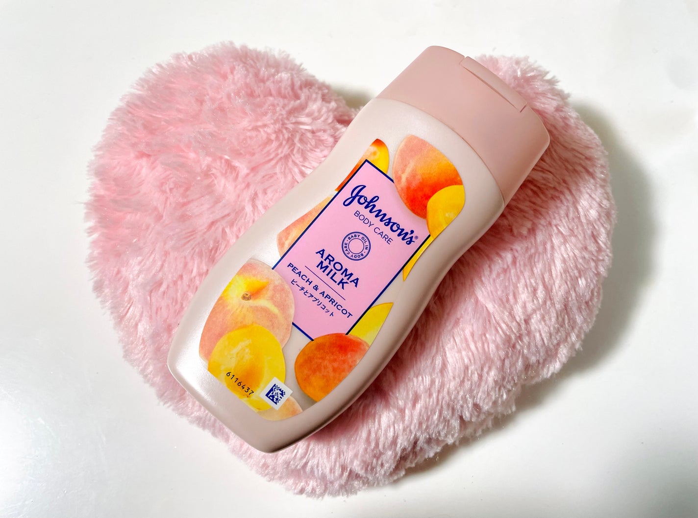 ラスティングモイスチャーアロマミルク  ピーチとアプリコットの香り/ジョンソンボディケア/ボディミルクを使ったクチコミ(1枚目)