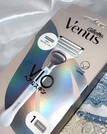 Gillette Venus ヴィーナス VIO ヘア&スキン カミソリのクチコミ「ヴィーナス
VIOカミソリ

VIOのヒリヒリを軽減させたい方に🪒

ヴィーナスのVIOカミソ.....」（1枚目）