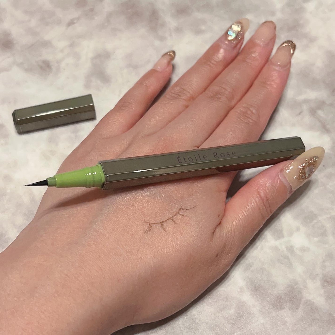 ssarinass on LIPS ãðŒãšãã¯ã«ããŒãºã¢ã€ã©ã€ããŒ05ããŒã¹ããã¹ã¿ããªæ®æ®µé£ããã..ãïŒ3æç®ïŒ