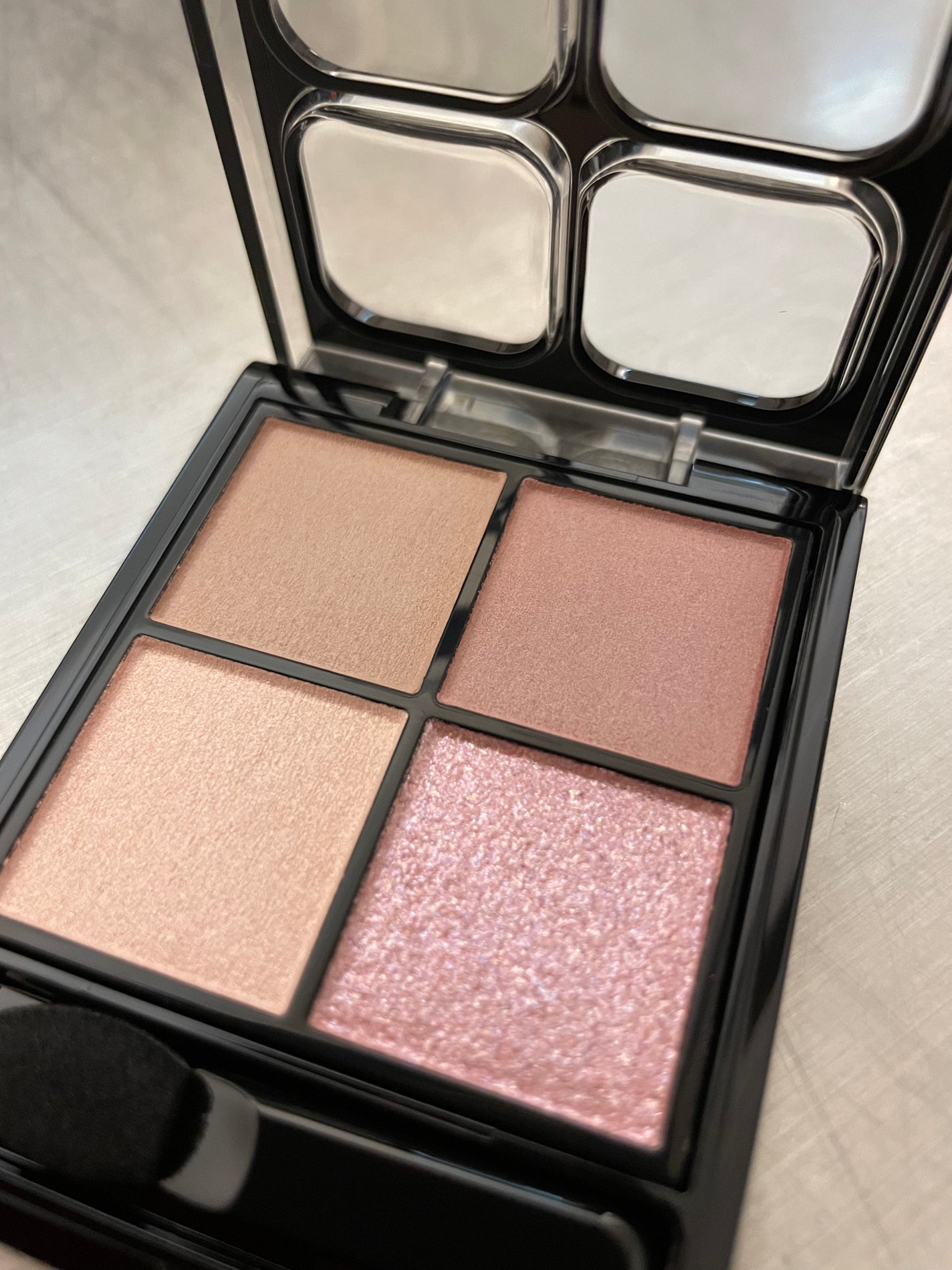 ケイト ポッピングシルエットシャドウ/KATE/アイシャドウパレットを使ったクチコミ(2枚目)