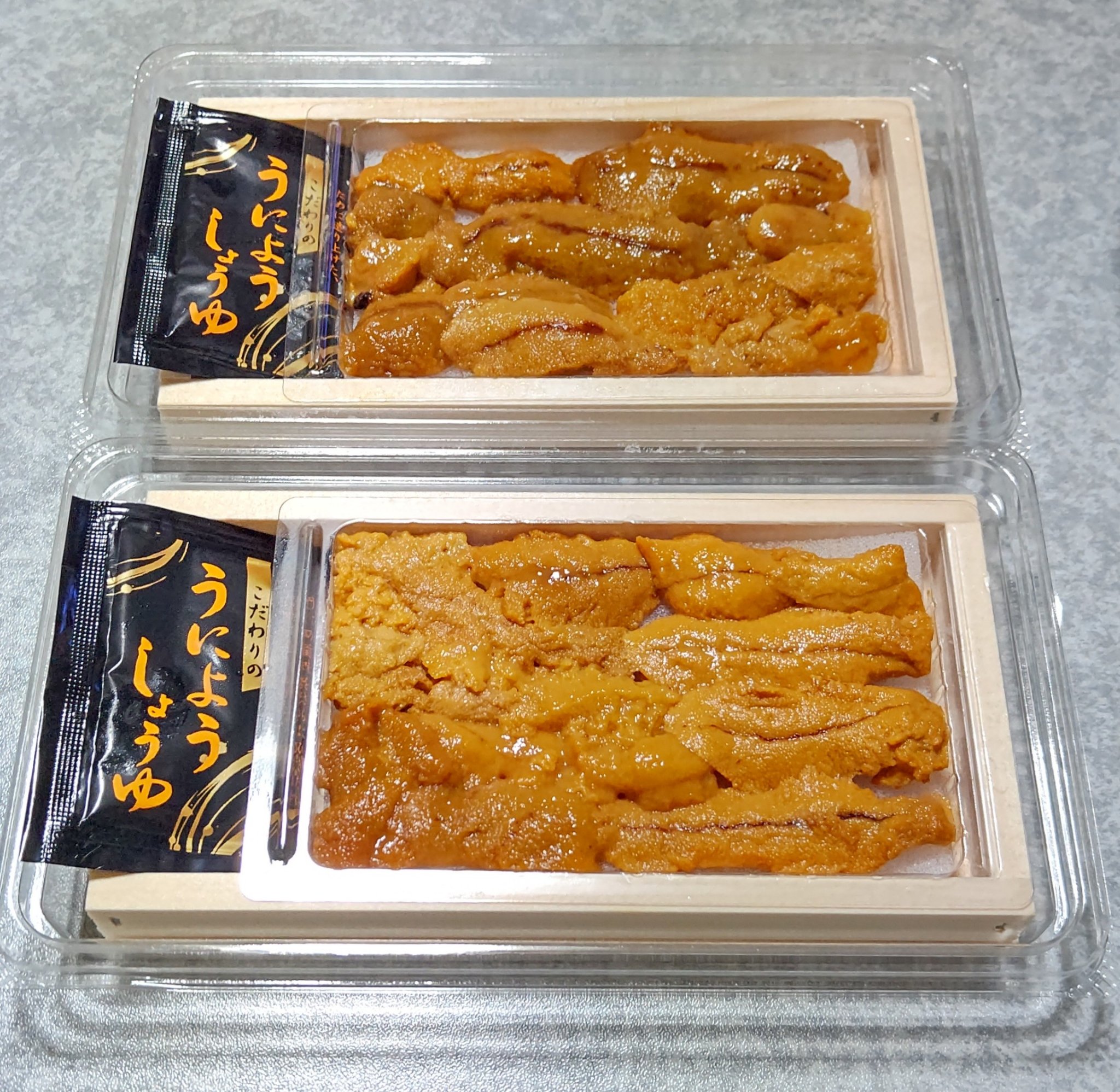 マルちゃん  マルちゃん やきそば弁当のクチコミ「北海道展にて購入

名前は知っていたけれど、実物は初めましてのやきそば弁当
オットがふたつ食べ.....」（2枚目）