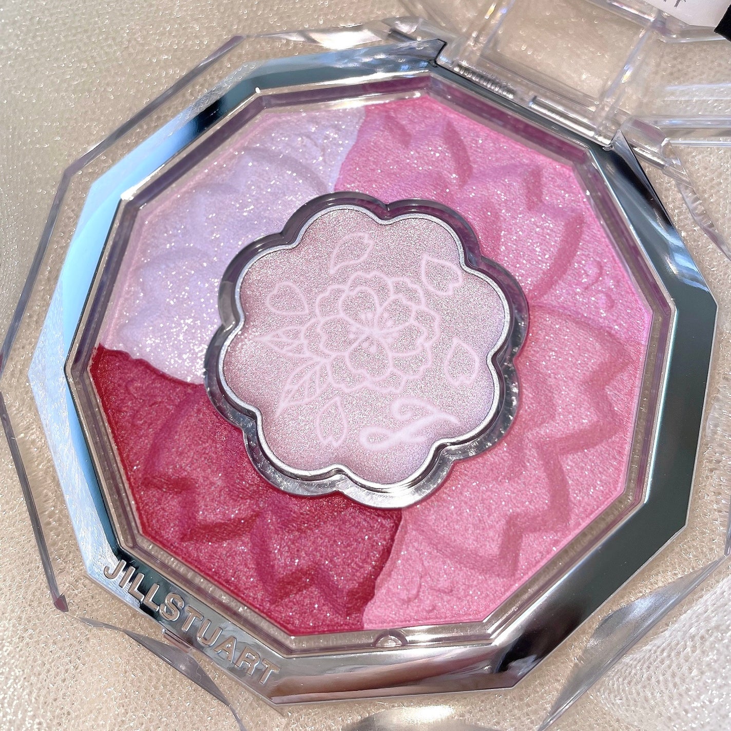 ジルスチュアート ブルームクチュール アイズ/JILL STUART/アイシャドウパレットを使ったクチコミ(2枚目)
