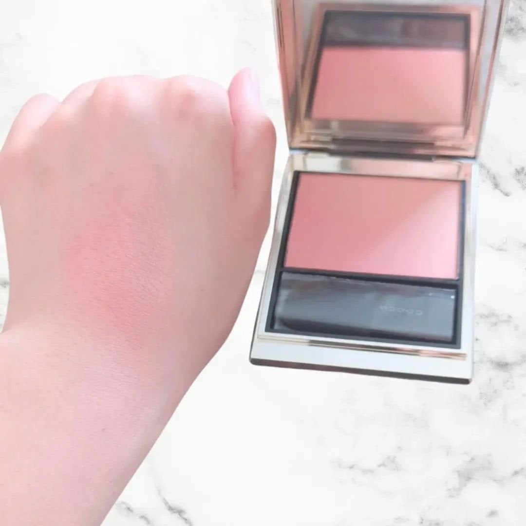 ブラーリング カラー ブラッシュ/SUQQU/パウダーチークを使ったクチコミ(3枚目)