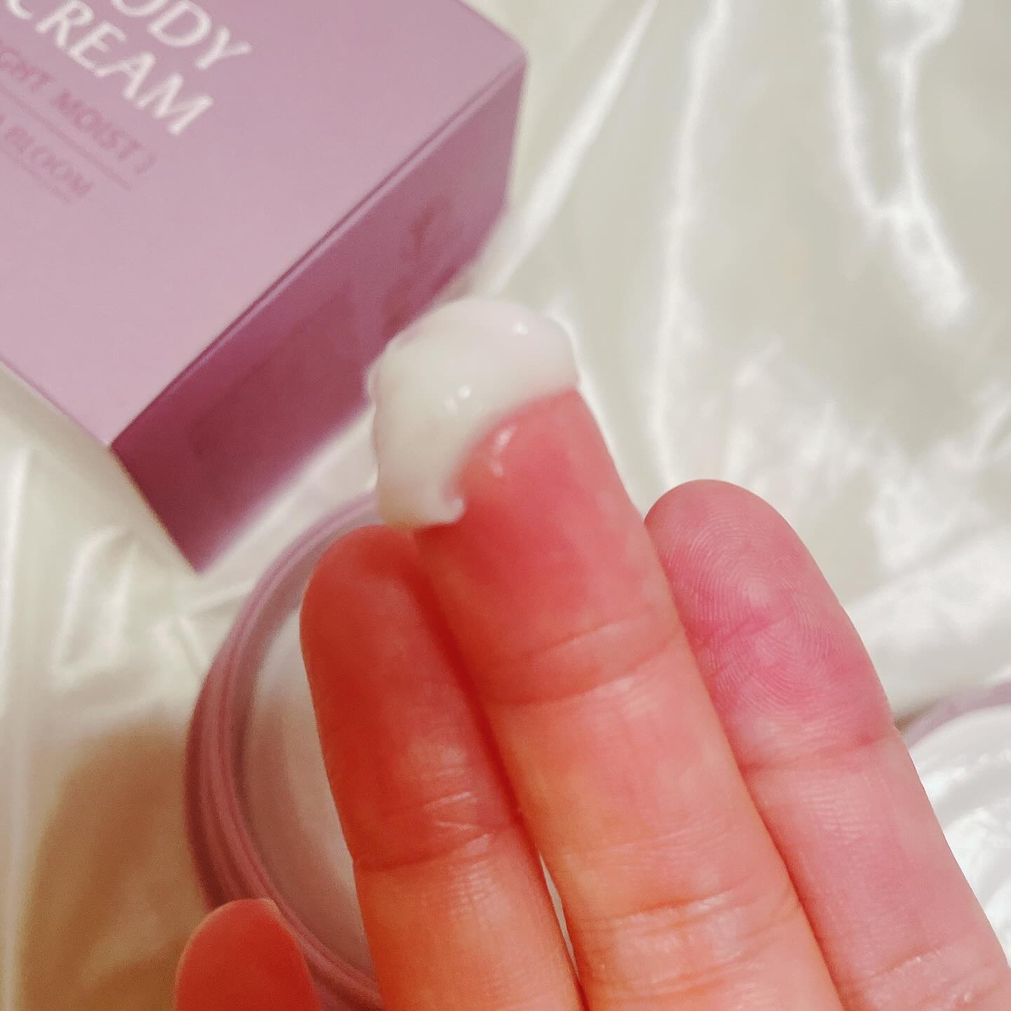 ボディクリーム ナイトモイスト 150g/アロマブルーム/ボディクリームを使ったクチコミ（3枚目）