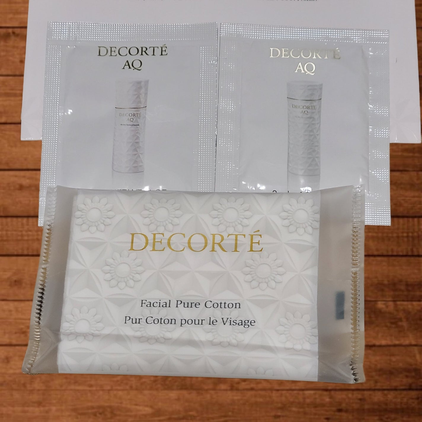 AQ アブソリュート エマルジョン マイクロラディアンス Ⅱ/DECORTÉ/乳液を使ったクチコミ(2枚目)