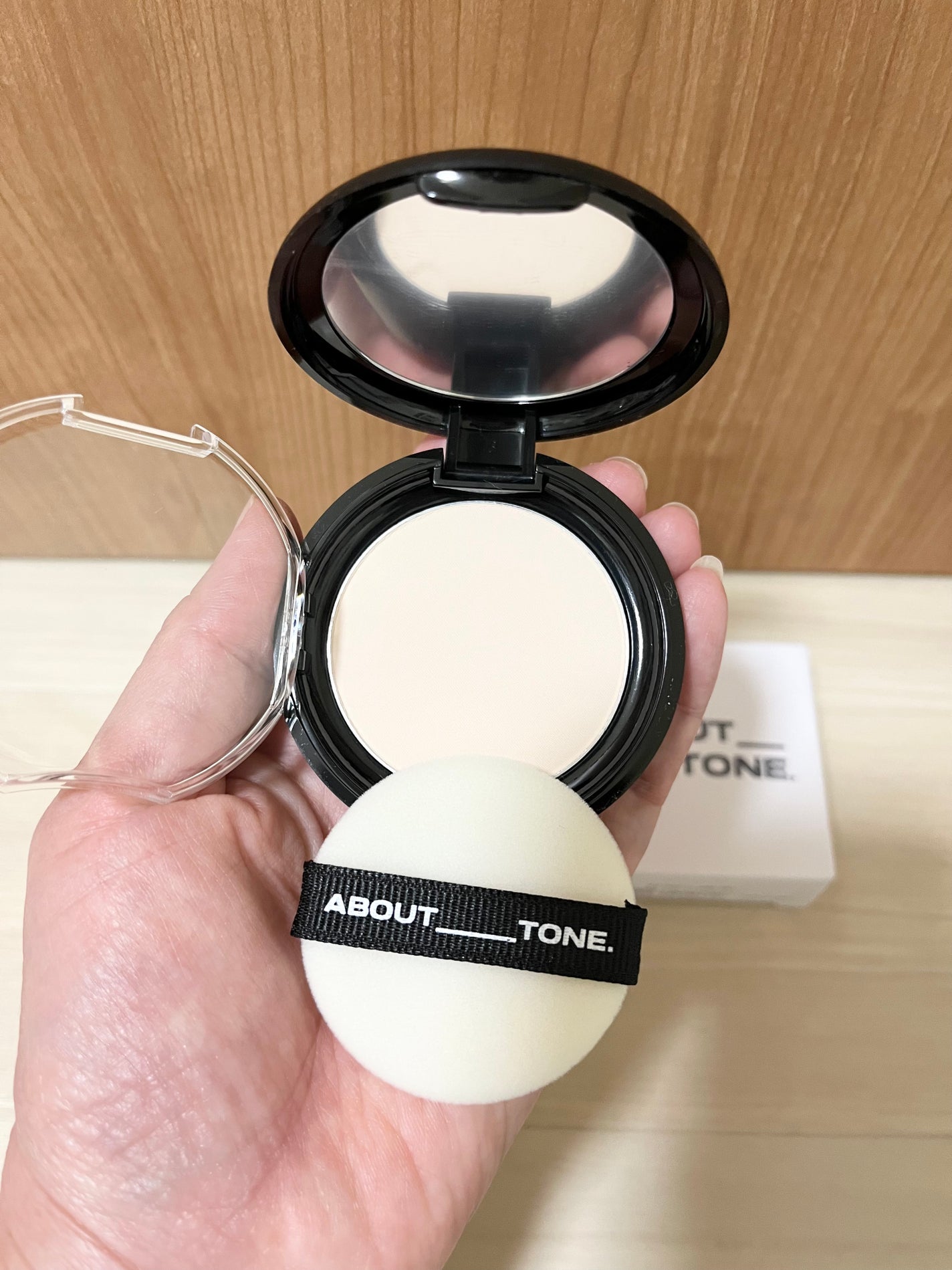 ブラーパウダーパクト/ABOUT TONE/プレストパウダーを使ったクチコミ(2枚目)