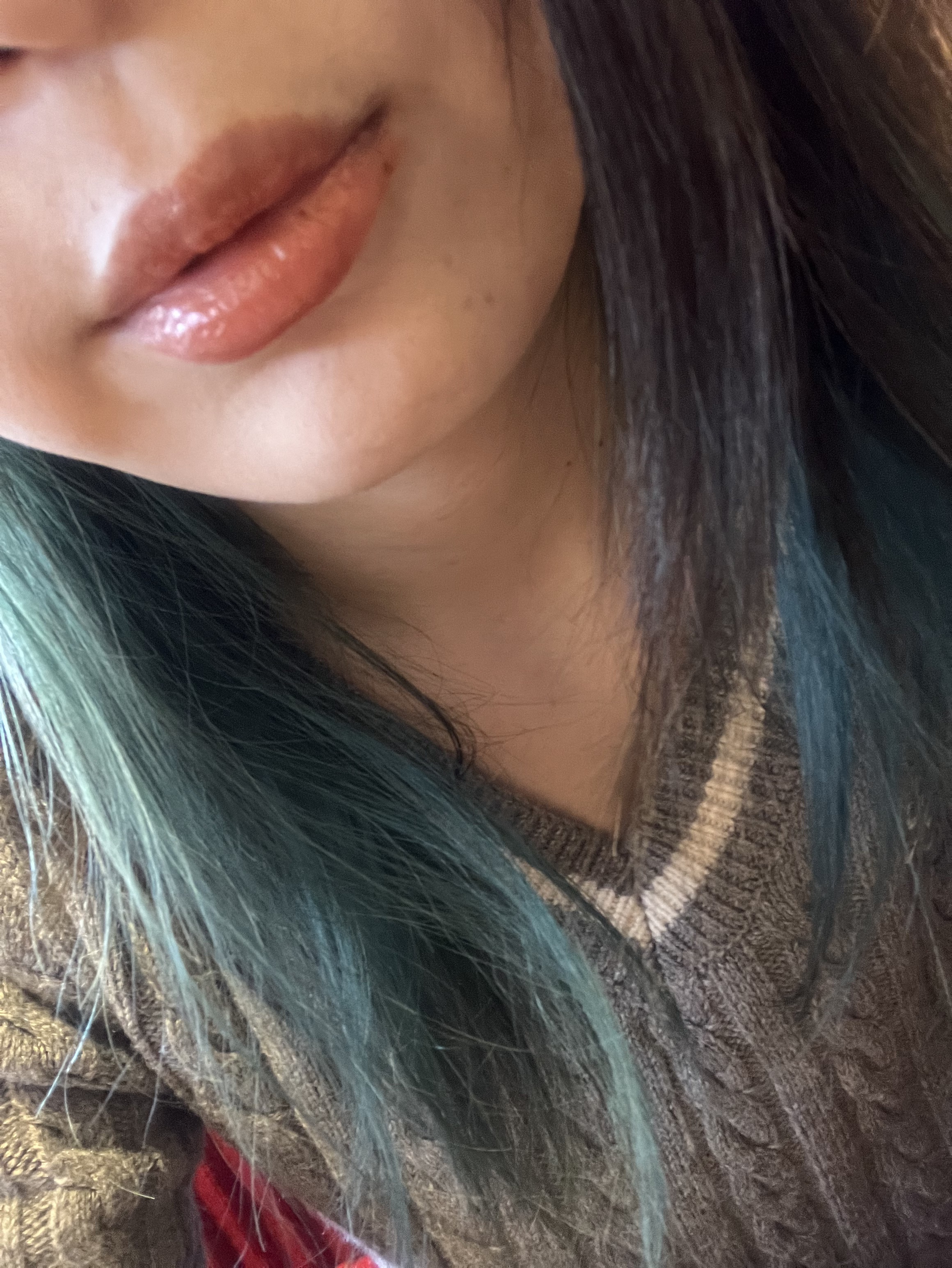 久々の投稿です⁽⁽٩(๑˃̶͈̀ ᗨ ˂̶͈́)۶⁾⁾

【使った商品】
KATE
リップモンスター
04パンプキンワイン

【色味】
イエベさん向けのオレンジががったブラウン系

【色もち】
初のリップモンスターでしたが思ったより悪い？で