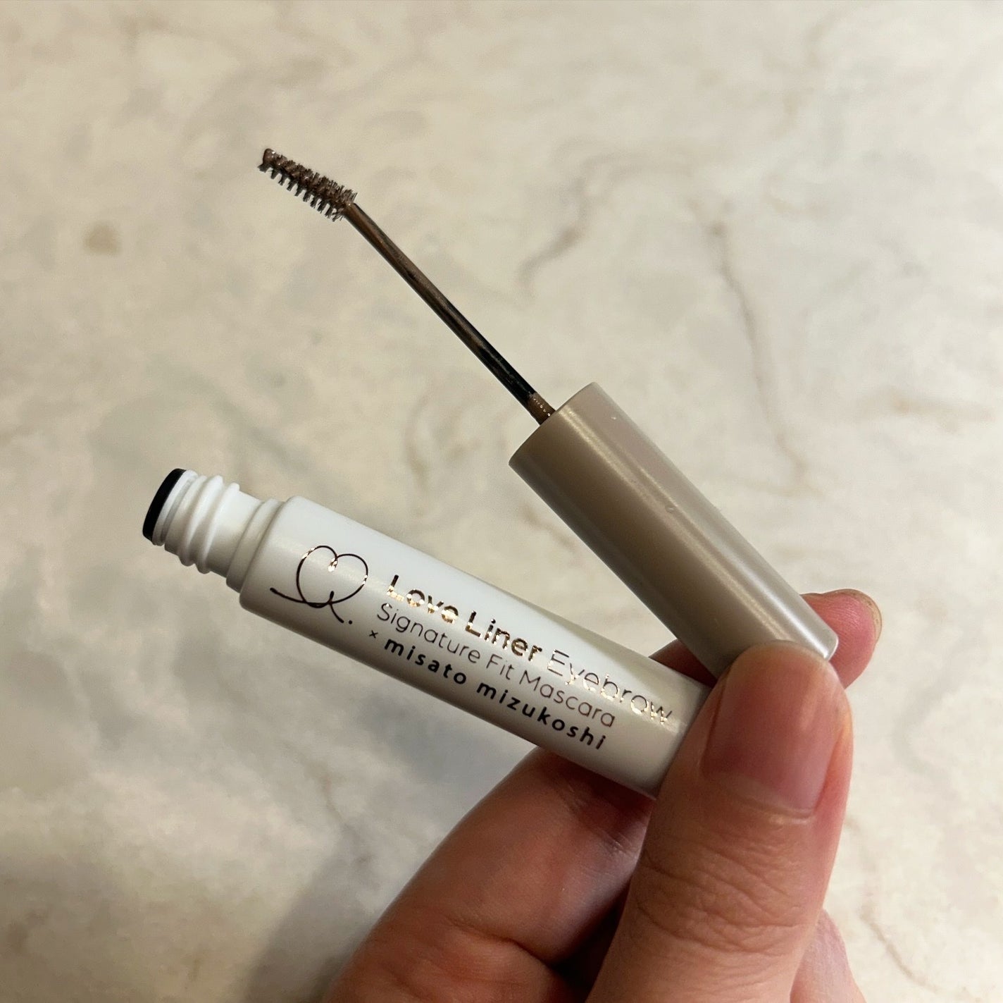 ラブ・ライナー シグネチャーフィットマスカラ MMC2<アイブロウ>/ラブ・ライナー/眉マスカラを使ったクチコミ(3枚目)