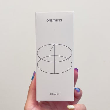 ONE THING NIACINAMIDE 10% 


ナイアシンアミドが10％配合されているトナー✨


ナイアシンアミドは、ビタミンB3が含まれています🥺

.

💚くすみ改善

メラニン色素の動きを抑制してくれて、くすみ改善のサポートをしてくれます✨

.

💚肌トラブル予防

皮脂の過剰分泌を防いでくれます✨

.

💚肌バリア強化

肌の水分蒸発を防いで、オイリー肌の改善をサポート✨

.

トナーはほんのりとろみのあるテクスチャ💕

だけどほんのり感じるくらいなのでバシャバシャと使えます。

バンドプッシュでお肌に入れると水分感がなくなってサラサラした感触に😮✨

全くベタつかないのが凄い✨

それでもお肌は水分含んでもっちり💗

1回で実感できるトナー💗

ベタつかなくてサラサラになる。そして、しっとり✨使用感がすごく良いのでおすすめです💗

@onething_official.jp   @moreme_official
#ONETHING  #ワンシング  #韓国スキンケア

の画像 その1