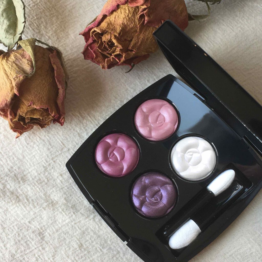 シャネル　レ　キャトル　オンブル　356 オー　フィル　デ　フルール レ キャトル オンブル 356 オー フィル デ フルール / CHANEL