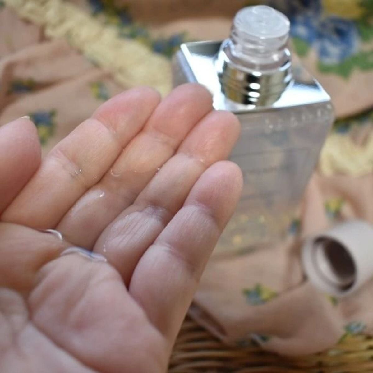 イドラクラリティ 薬用 トリートメント エッセンス ウォーター/DECORTÉ/化粧水を使ったクチコミ(4枚目)