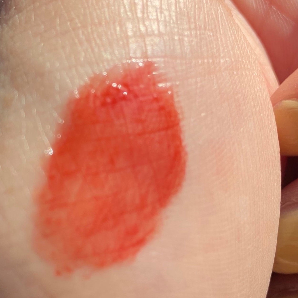 イリュージョンコーティングティント/Flynn/リップティントを使ったクチコミ(1枚目)