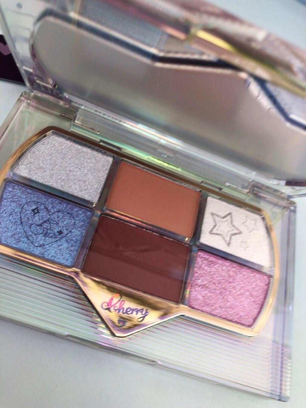 レトロマグネティック アイシャドウパレット/FlowerKnows/アイシャドウパレットを使ったクチコミ(2枚目)