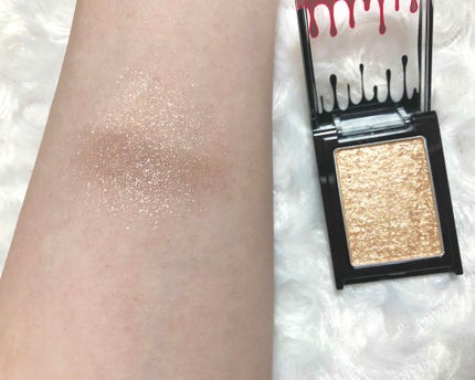 フィットジェルグリッター/KATE/ジェル・クリームアイシャドウを使ったクチコミ(4枚目)