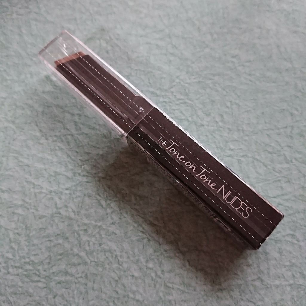 トーンオントーンアイシャドウ BR-1 ココア ブラウン/MAYBELLINE NEW YORK/スティックアイシャドウを使ったクチコミ（1枚目）