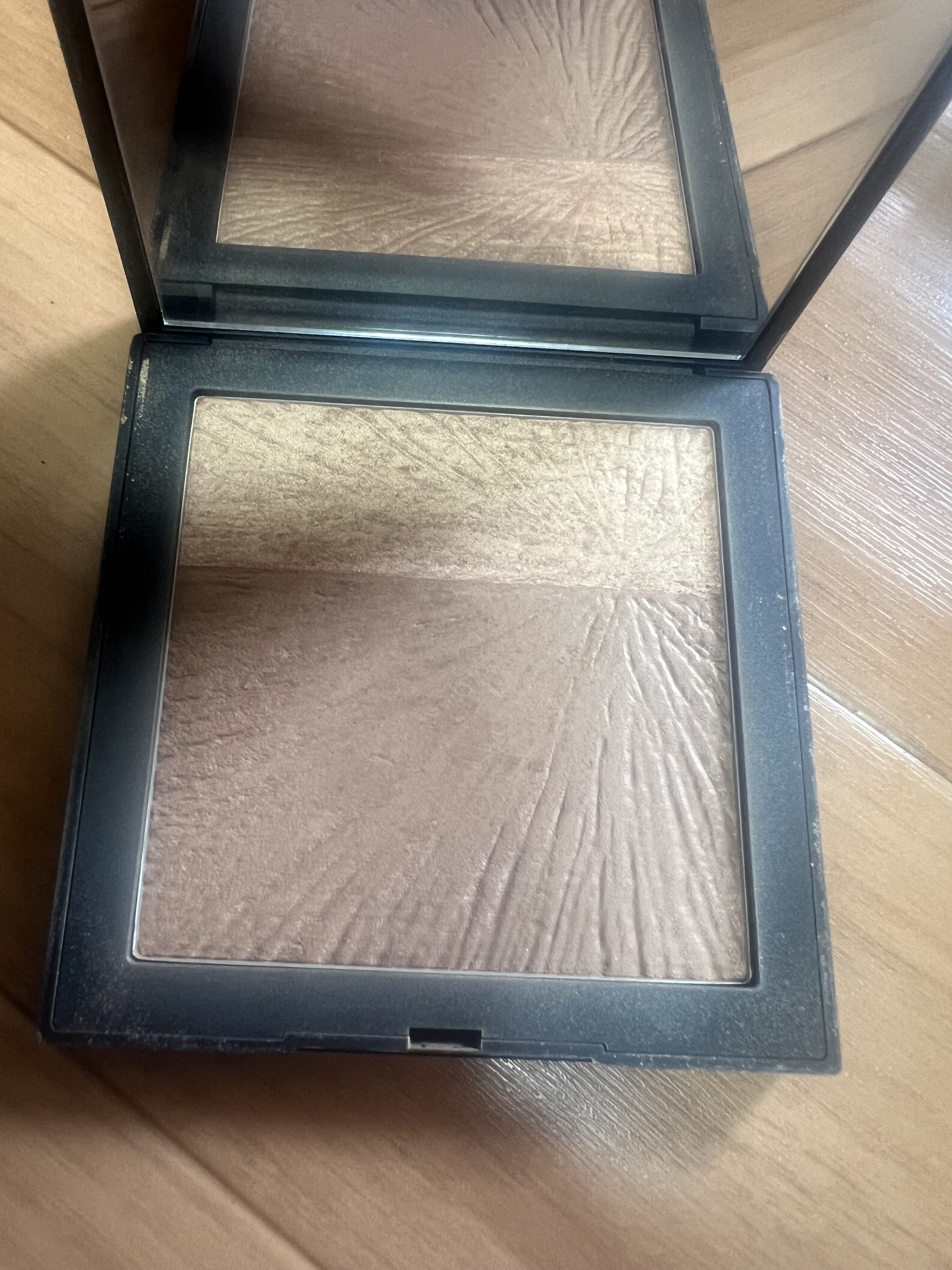 サマーソルティス チークデュオ/NARS/パウダーチークを使ったクチコミ（2枚目）