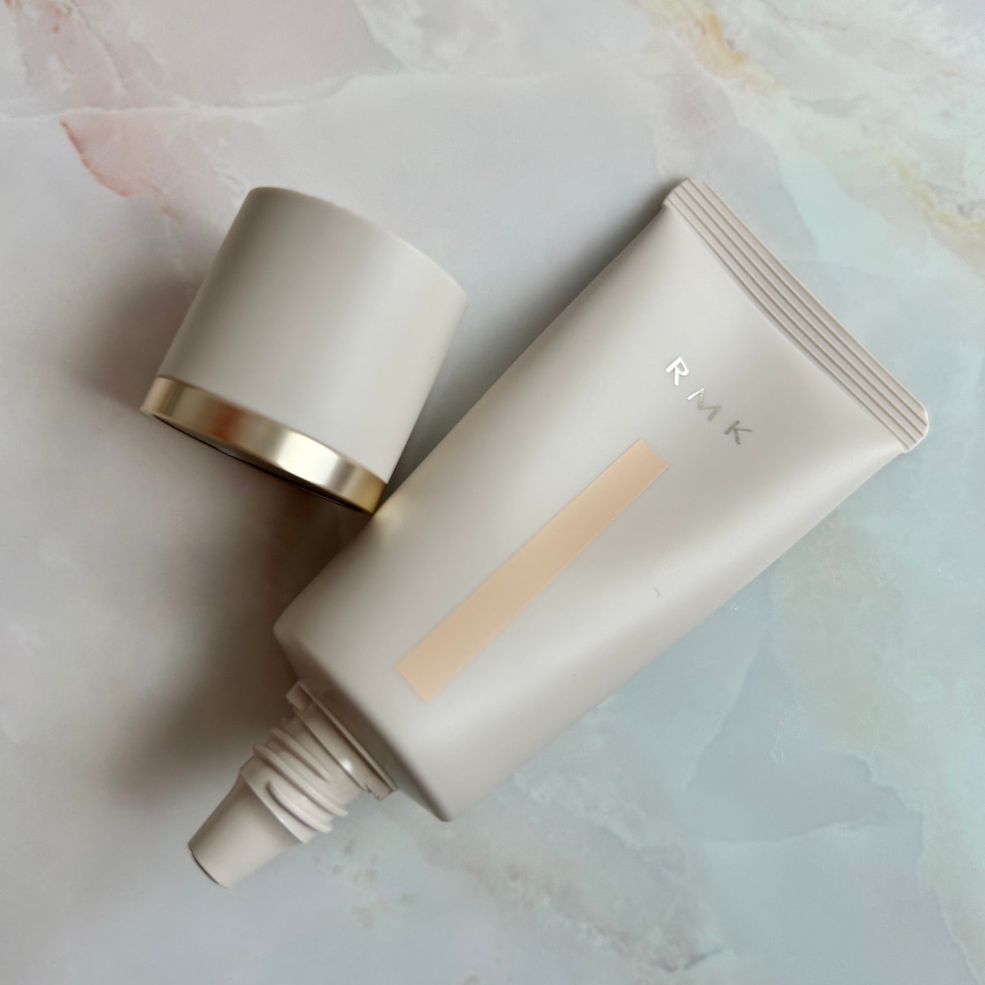 RMK クリームファンデーション アクアティックグロウ/RMK/クリーム・エマルジョンファンデーションを使ったクチコミ(2枚目)