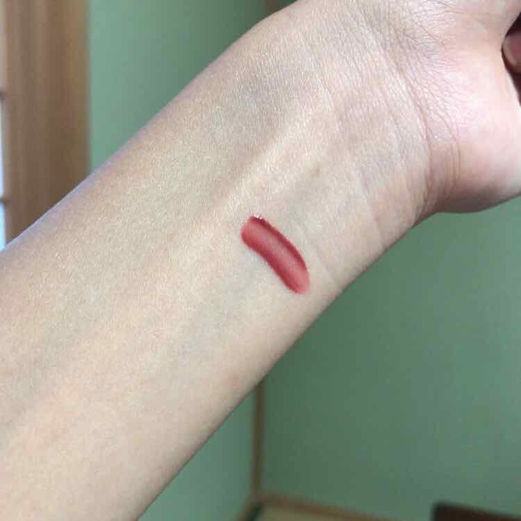 ジューシーラスティングティント/rom&nd/リップティントを使ったクチコミ（2枚目）