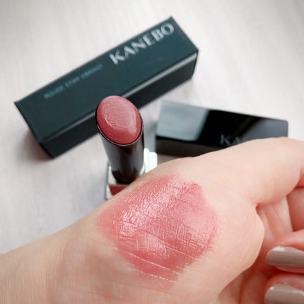 ルージュスターヴァイブラント/KANEBO/口紅を使ったクチコミ(2枚目)