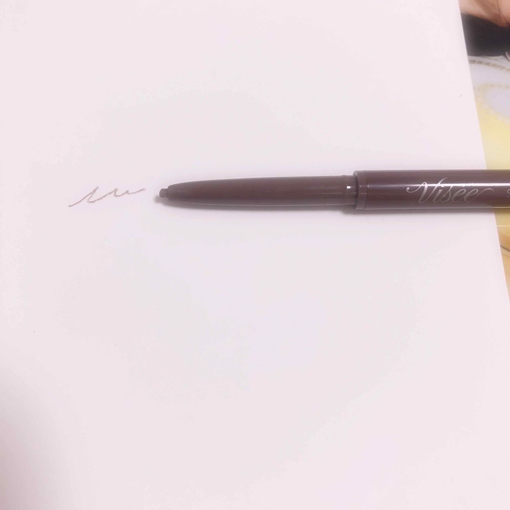 リシェ ソフト＆スリム アイブロウ ペンシル BR305 ダークブラウン/Visée/アイブロウペンシルを使ったクチコミ（2枚目）