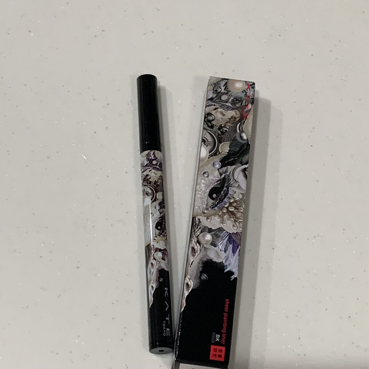 シアーペインティングライナー/KATE/リキッドアイライナーを使ったクチコミ（1枚目）