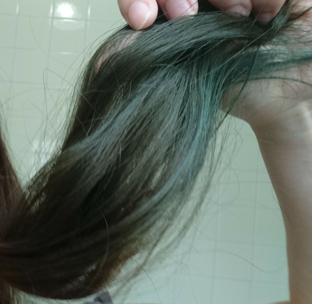 ヘアカラークリーム/マニックパニック/ヘアカラーを使ったクチコミ（2枚目）