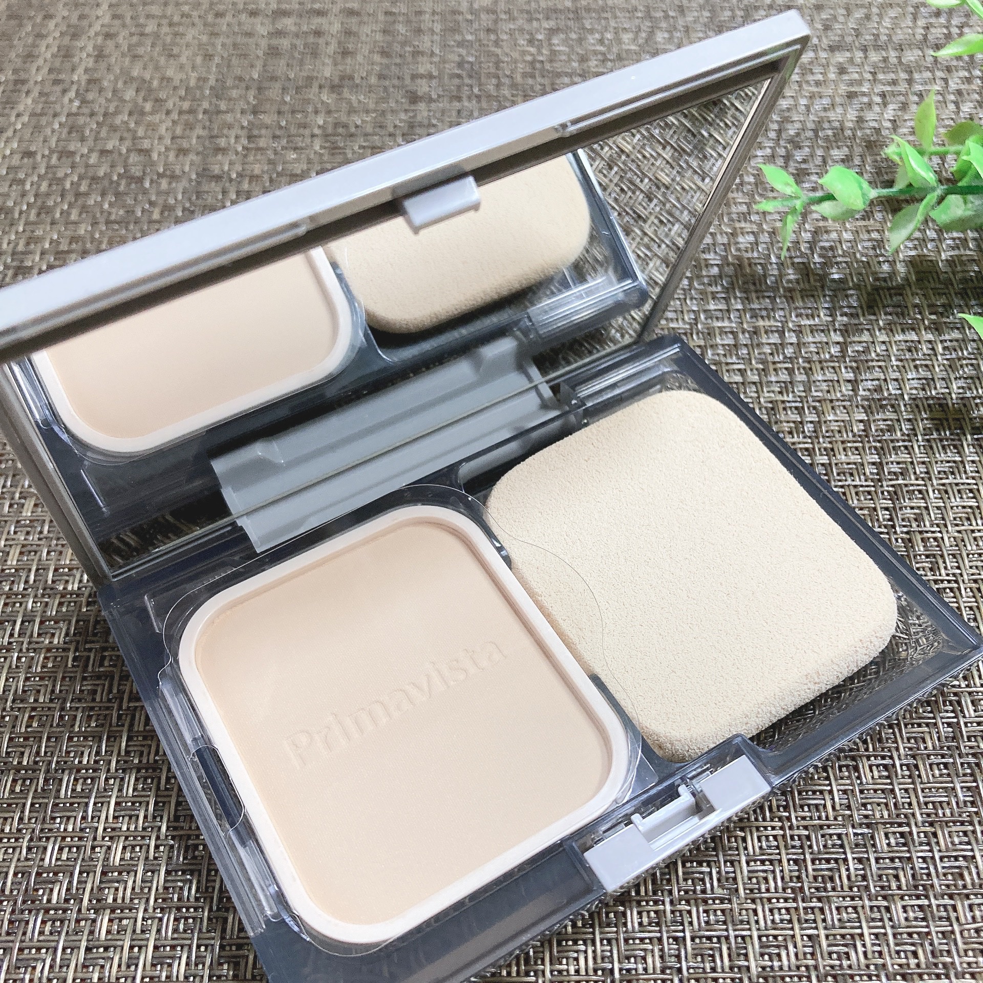 プリマヴィスタ ブライトチャージ パウダー スターターセット オークル05/プリマヴィスタ/パウダーファンデーションを使ったクチコミ（2枚目）