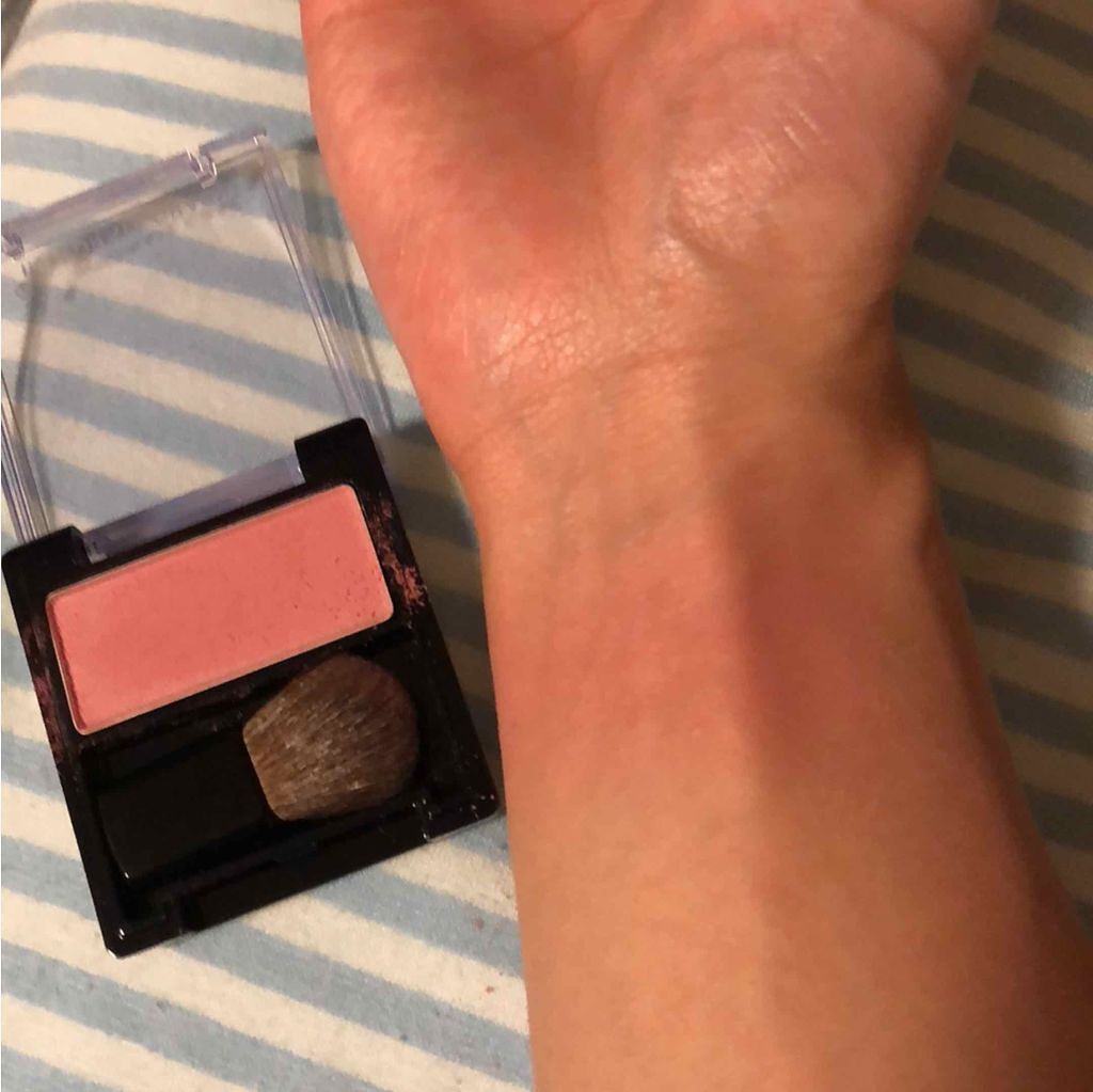 マット パウダー ブラッシュ/REVLON/パウダーチークを使ったクチコミ（2枚目）