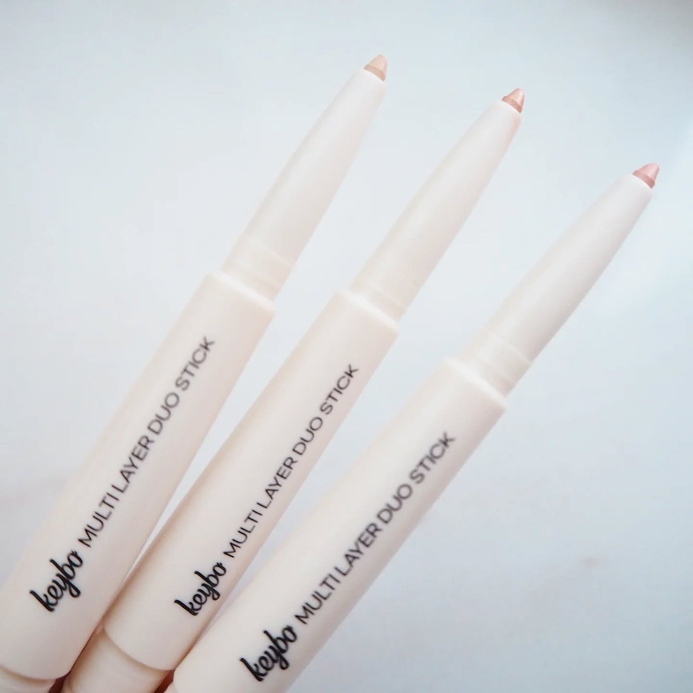 マルチレイヤーデュオスティック/keybo/リップライナーを使ったクチコミ(3枚目)