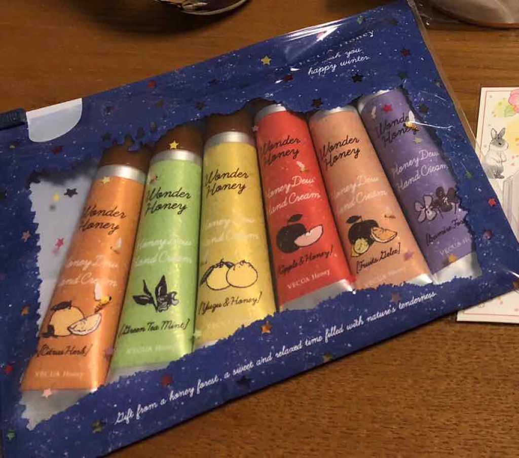 ワンダーハニー はちみつの森のハンドクリームギフト/VECUA Honey/トライアルキットを使ったクチコミ(1枚目)