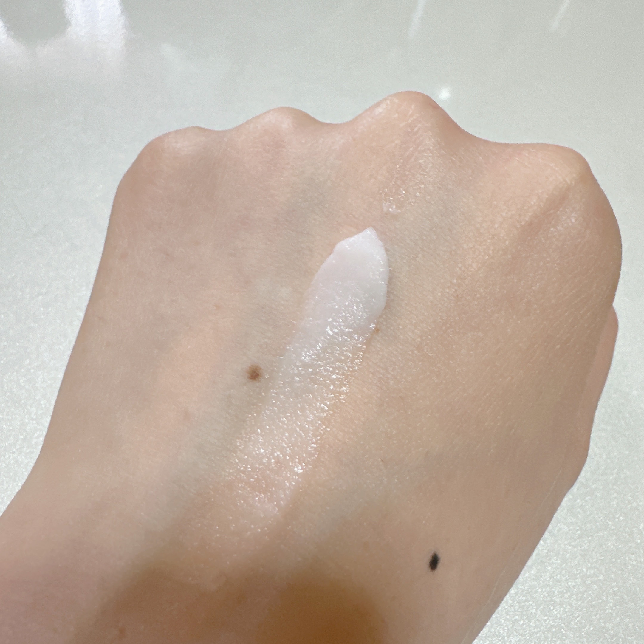 3番 シルクビューティークリーム 60ml/numbuzin/フェイスクリームを使ったクチコミ（3枚目）