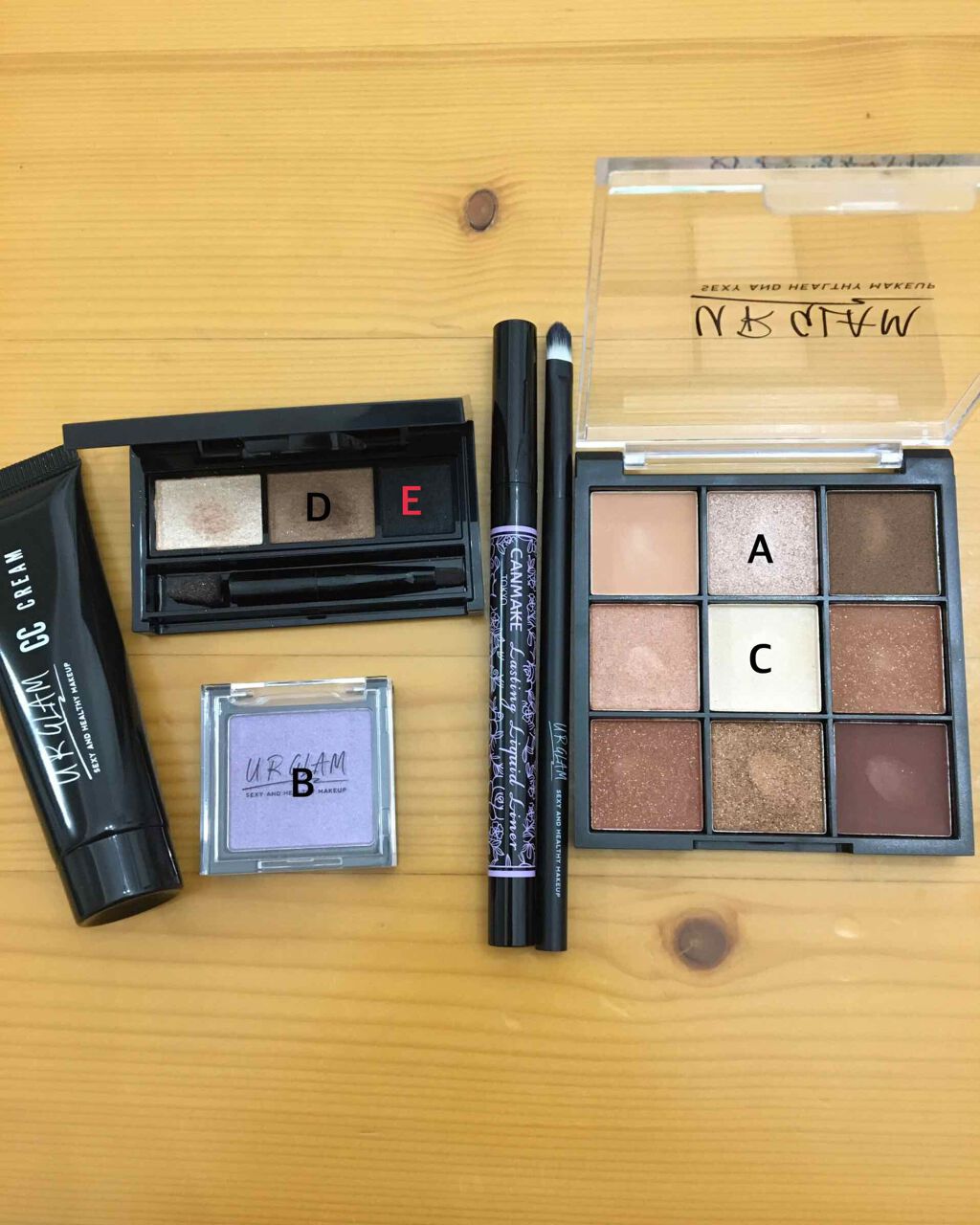 UR GLAM POWDER EYESHADOW/U R GLAM/単色アイシャドウを使ったクチコミ(2枚目)